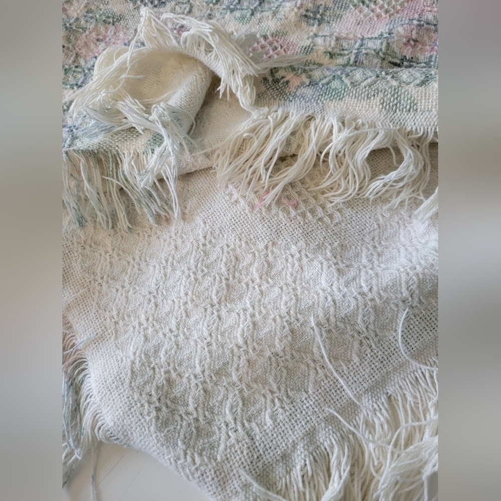 Cottagecore Fringe Hem Knit Throw Blanket Multicolor - Picture 3 of 7